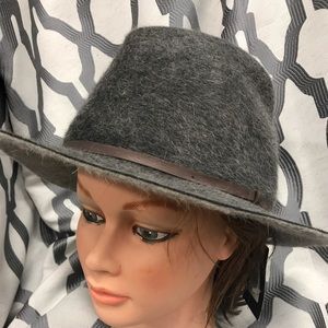 Brand new with tags Zenga hat